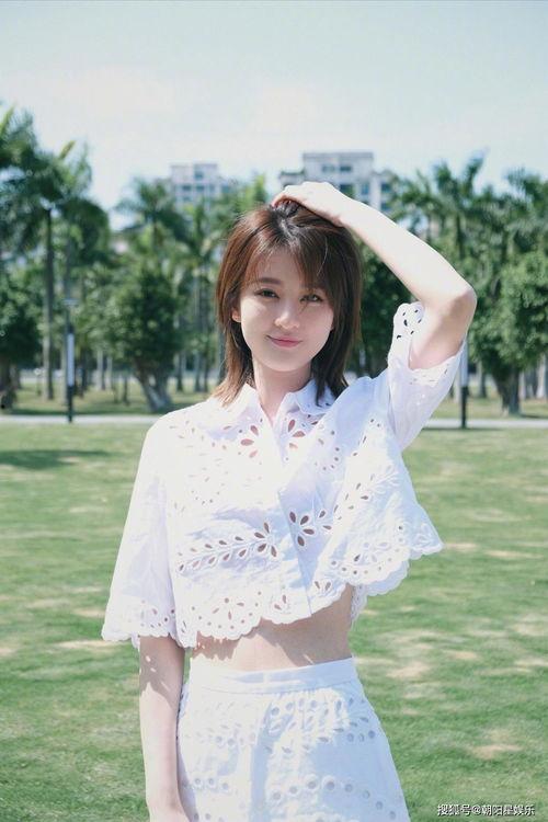 网红馥雅吃瓜是真的吗还是假的,真相还是炒作？揭秘网红馥雅吃瓜之谜