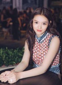 娱乐圈大爆料张小霏,张小霏神秘恋情曝光，真相竟如此惊人！